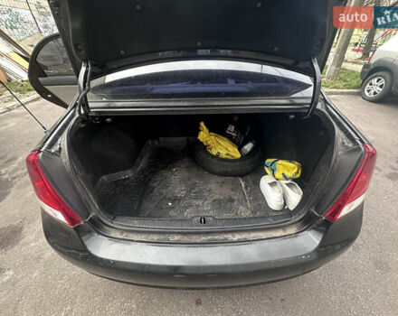 Черный Киа Черато, объемом двигателя 2 л и пробегом 220 тыс. км за 3400 $, фото 8 на Automoto.ua