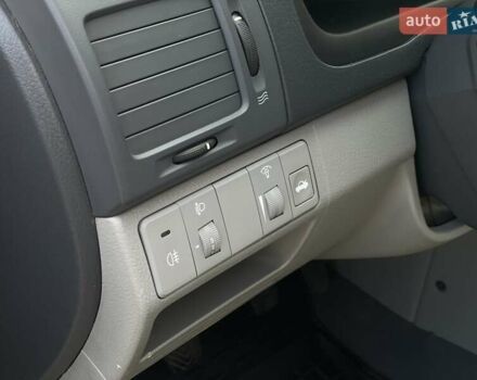 Черный Киа Черато, объемом двигателя 2 л и пробегом 173 тыс. км за 4800 $, фото 14 на Automoto.ua