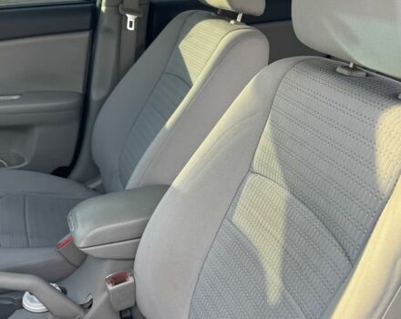 Черный Киа Черато, объемом двигателя 1.6 л и пробегом 156 тыс. км за 5500 $, фото 18 на Automoto.ua