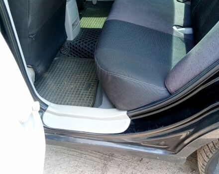 Черный Киа Черато, объемом двигателя 1.6 л и пробегом 297 тыс. км за 3500 $, фото 4 на Automoto.ua