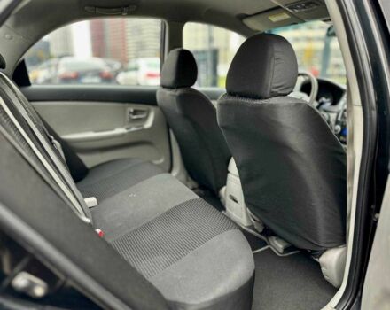 Чорний Кіа Черато, об'ємом двигуна 2 л та пробігом 270 тис. км за 4000 $, фото 16 на Automoto.ua