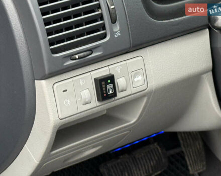 Черный Киа Черато, объемом двигателя 1.98 л и пробегом 180 тыс. км за 5500 $, фото 31 на Automoto.ua