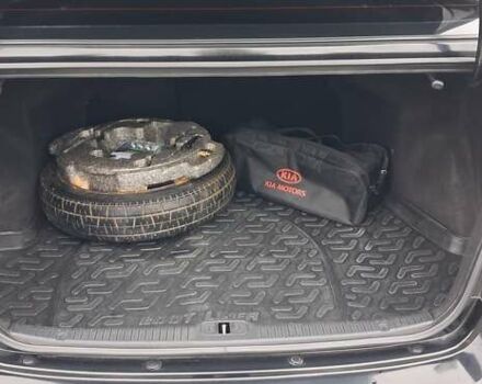 Кіа Черато 2008 у Кременчуге на Automoto.ua Чорний Кіа Черато, об'ємом двигуна 2 л та пробігом 193 тис. км за 5300 $, фото 14 на Automoto.ua