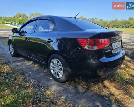 Черный Киа Черато, объемом двигателя 1.59 л и пробегом 179 тыс. км за 7200 $, фото 10 на Automoto.ua