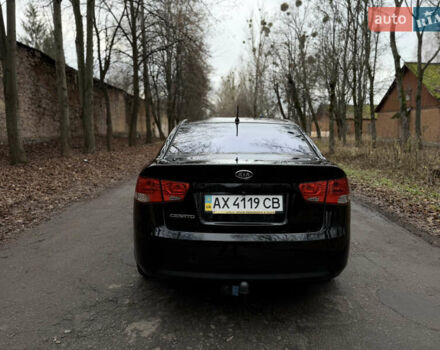 Черный Киа Черато, объемом двигателя 1.59 л и пробегом 183 тыс. км за 6800 $, фото 2 на Automoto.ua