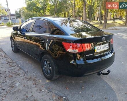 Черный Киа Черато, объемом двигателя 1.59 л и пробегом 180 тыс. км за 7499 $, фото 7 на Automoto.ua