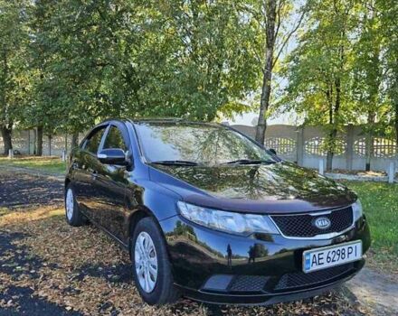 Черный Киа Черато, объемом двигателя 1.59 л и пробегом 179 тыс. км за 7200 $, фото 9 на Automoto.ua