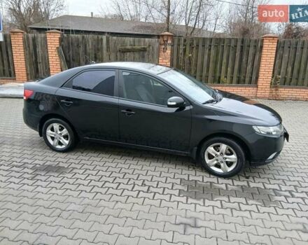 Черный Киа Черато, объемом двигателя 1.59 л и пробегом 253 тыс. км за 5300 $, фото 10 на Automoto.ua