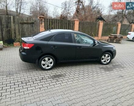 Черный Киа Черато, объемом двигателя 1.59 л и пробегом 253 тыс. км за 5300 $, фото 9 на Automoto.ua