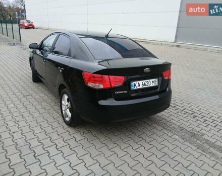 Черный Киа Черато, объемом двигателя 1.59 л и пробегом 253 тыс. км за 5300 $, фото 11 на Automoto.ua
