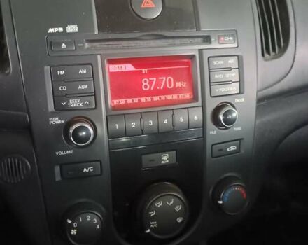 Черный Киа Черато, объемом двигателя 1.59 л и пробегом 123 тыс. км за 5500 $, фото 1 на Automoto.ua