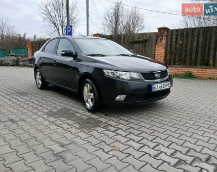Черный Киа Черато, объемом двигателя 1.59 л и пробегом 253 тыс. км за 5300 $, фото 2 на Automoto.ua