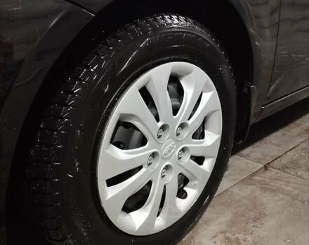 Черный Киа Черато, объемом двигателя 1.59 л и пробегом 180 тыс. км за 6800 $, фото 7 на Automoto.ua