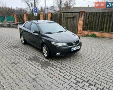 Черный Киа Черато, объемом двигателя 1.59 л и пробегом 253 тыс. км за 5300 $, фото 3 на Automoto.ua