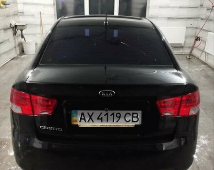 Черный Киа Черато, объемом двигателя 1.59 л и пробегом 180 тыс. км за 6800 $, фото 4 на Automoto.ua