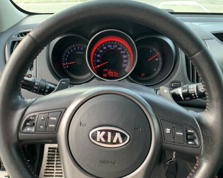 Черный Киа Черато, объемом двигателя 2 л и пробегом 175 тыс. км за 9400 $, фото 4 на Automoto.ua