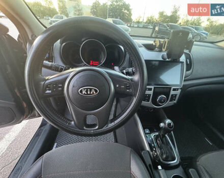 Черный Киа Черато, объемом двигателя 2 л и пробегом 183 тыс. км за 8299 $, фото 15 на Automoto.ua