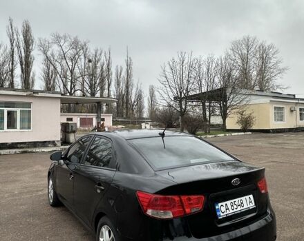 Черный Киа Черато, объемом двигателя 2 л и пробегом 300 тыс. км за 5499 $, фото 5 на Automoto.ua