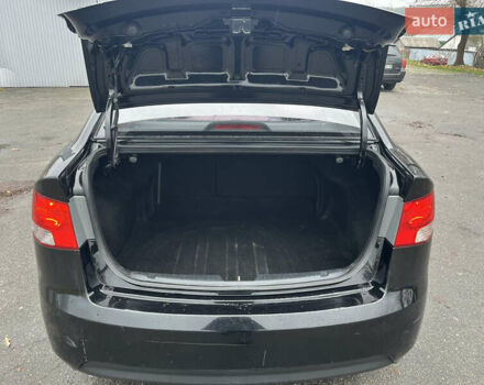 Чорний Кіа Черато, об'ємом двигуна 1.59 л та пробігом 170 тис. км за 7450 $, фото 12 на Automoto.ua