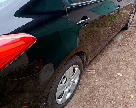 Чорний Кіа Черато, об'ємом двигуна 1.6 л та пробігом 140 тис. км за 8600 $, фото 1 на Automoto.ua