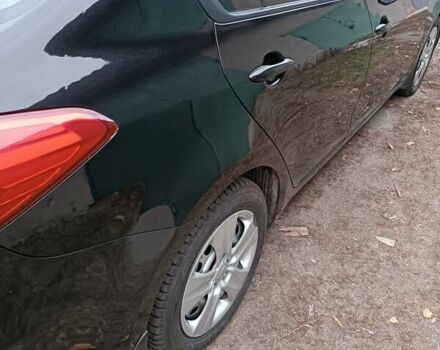 Черный Киа Черато, объемом двигателя 1.59 л и пробегом 139 тыс. км за 8600 $, фото 2 на Automoto.ua