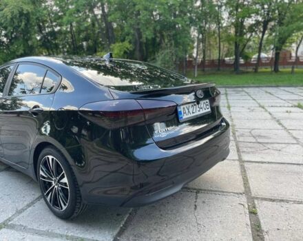 Чорний Кіа Черато, об'ємом двигуна 2 л та пробігом 167 тис. км за 10000 $, фото 6 на Automoto.ua