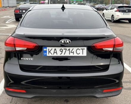Черный Киа Черато, объемом двигателя 2 л и пробегом 121 тыс. км за 11900 $, фото 4 на Automoto.ua