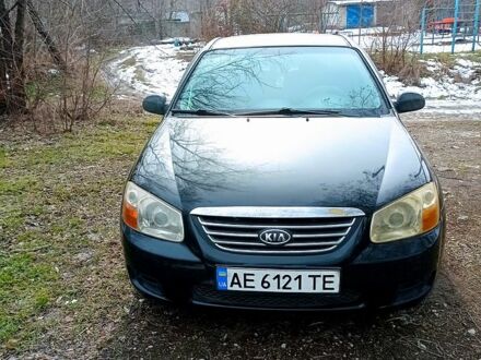 Киа Черато 2007 в Днепре (Днепропетровске) на Automoto.ua Черный Киа Черато, объемом двигателя 1.6 л и пробегом 215 тыс. км за 3900 $, фото 1 на Automoto.ua