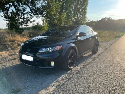 Черный Киа Черато, объемом двигателя 2 л и пробегом 238 тыс. км за 7700 $, фото 1 на Automoto.ua