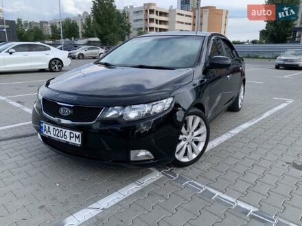 Киа Черато 2011 в Киеве на Automoto.ua Черный Киа Черато, объемом двигателя 2 л и пробегом 175 тыс. км за 9800 $, фото 1 на Automoto.ua
