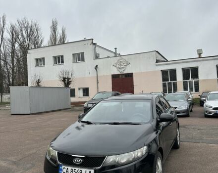 Чорний Кіа Черато, об'ємом двигуна 2 л та пробігом 300 тис. км за 5499 $, фото 1 на Automoto.ua