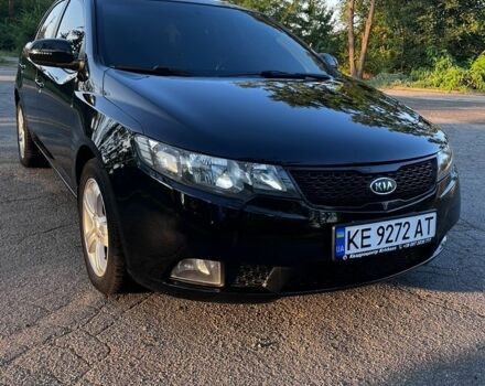 Черный Киа Черато, объемом двигателя 2 л и пробегом 189 тыс. км за 8100 $, фото 1 на Automoto.ua