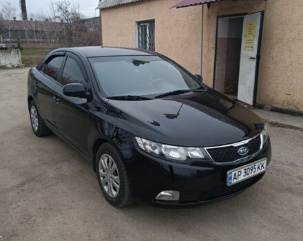 Чорний Кіа Черато, об'ємом двигуна 1.6 л та пробігом 180 тис. км за 8000 $, фото 1 на Automoto.ua
