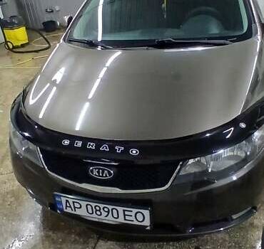 Коричневый Киа Черато, объемом двигателя 2 л и пробегом 250 тыс. км за 7200 $, фото 6 на Automoto.ua