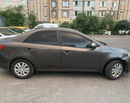 Коричневый Киа Черато, объемом двигателя 1.6 л и пробегом 270 тыс. км за 7500 $, фото 11 на Automoto.ua