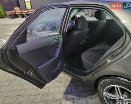 Коричневый Киа Черато, объемом двигателя 1.6 л и пробегом 110 тыс. км за 5600 $, фото 9 на Automoto.ua