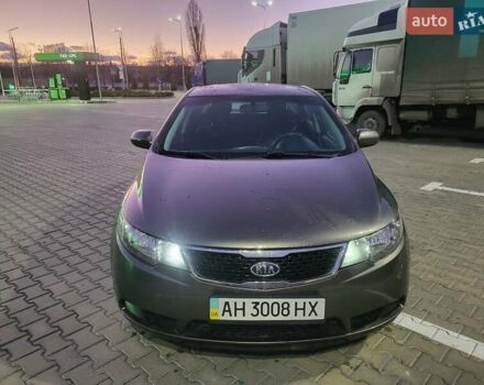 Коричневый Киа Черато, объемом двигателя 1.6 л и пробегом 110 тыс. км за 5600 $, фото 7 на Automoto.ua