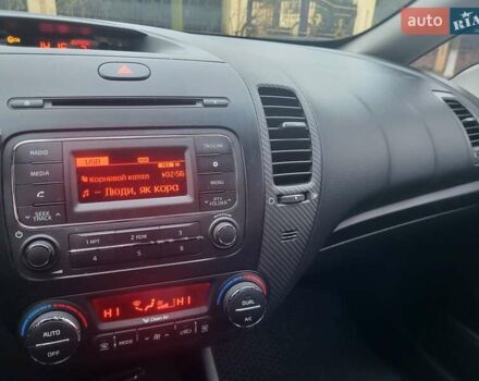 Коричневый Киа Черато, объемом двигателя 1.59 л и пробегом 171 тыс. км за 10500 $, фото 13 на Automoto.ua