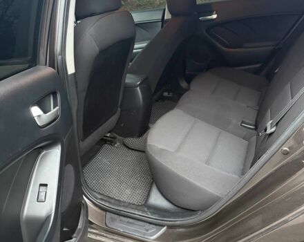 Коричневый Киа Черато, объемом двигателя 2 л и пробегом 107 тыс. км за 11000 $, фото 7 на Automoto.ua