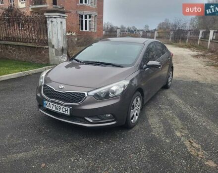 Коричневый Киа Черато, объемом двигателя 1.59 л и пробегом 171 тыс. км за 10500 $, фото 1 на Automoto.ua