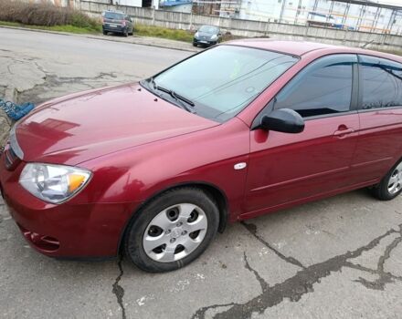 Красный Киа Черато, объемом двигателя 1.6 л и пробегом 230 тыс. км за 4400 $, фото 1 на Automoto.ua