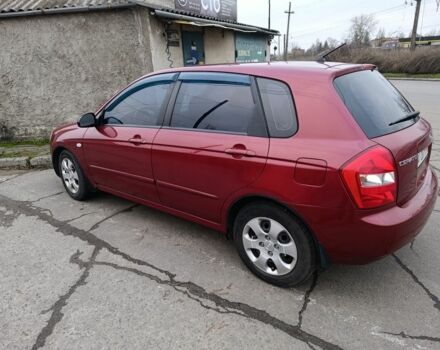 Красный Киа Черато, объемом двигателя 1.6 л и пробегом 230 тыс. км за 4400 $, фото 7 на Automoto.ua