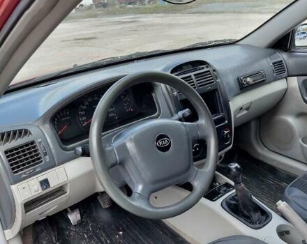 Червоний Кіа Черато, об'ємом двигуна 1.6 л та пробігом 120 тис. км за 4300 $, фото 8 на Automoto.ua