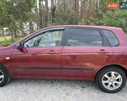 Червоний Кіа Черато, об'ємом двигуна 1.6 л та пробігом 340 тис. км за 2500 $, фото 3 на Automoto.ua