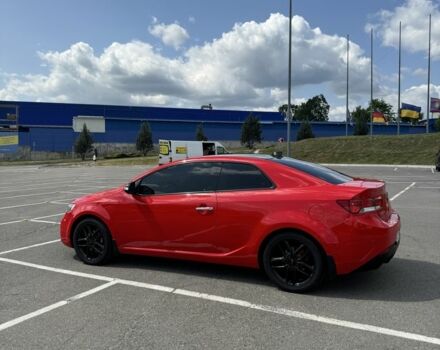 Красный Киа Черато, объемом двигателя 2 л и пробегом 146 тыс. км за 8000 $, фото 3 на Automoto.ua