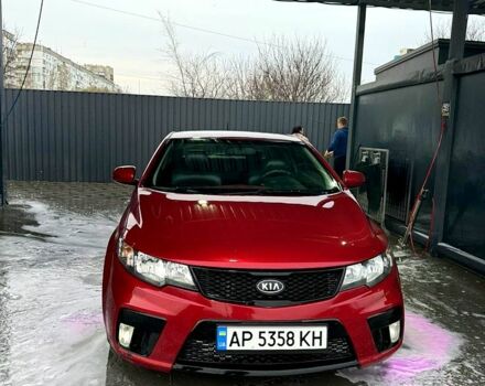 Червоний Кіа Черато, об'ємом двигуна 2 л та пробігом 201 тис. км за 7900 $, фото 3 на Automoto.ua