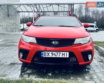 Красный Киа Черато, объемом двигателя 1.6 л и пробегом 293 тыс. км за 7100 $, фото 2 на Automoto.ua