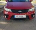 Красный Киа Черато, объемом двигателя 2 л и пробегом 140 тыс. км за 8400 $, фото 13 на Automoto.ua