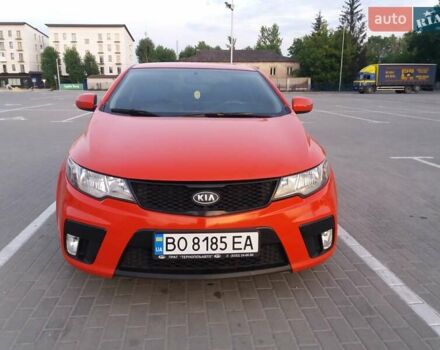 Красный Киа Черато, объемом двигателя 2 л и пробегом 326 тыс. км за 6911 $, фото 3 на Automoto.ua