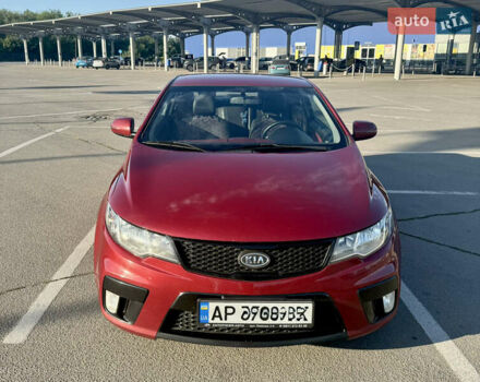 Красный Киа Черато, объемом двигателя 2 л и пробегом 155 тыс. км за 8900 $, фото 9 на Automoto.ua